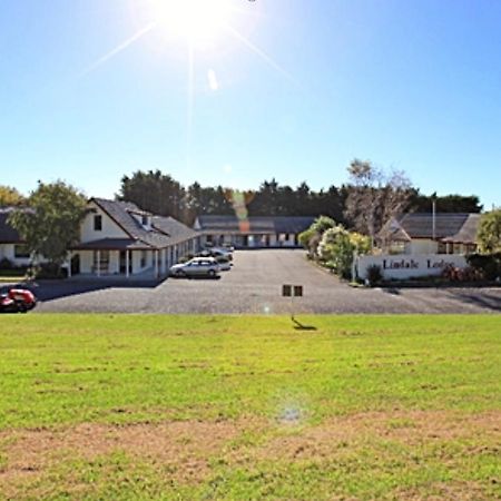 Kapiti Lindale Motel And Conference Centre Paraparaumu Exterior photo